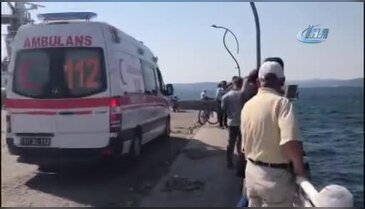 İskeleden denize düşüp boğuldu