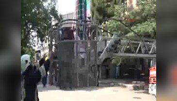 Bursa'da çıkan yangında 11 kişi dumandan etkilendi
