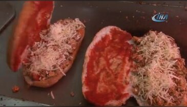 Üç kuşaklık patentli tostçular taklitlerine savaş açtı