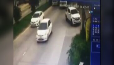 Kamyon motosikletlinin kafasını ezdi