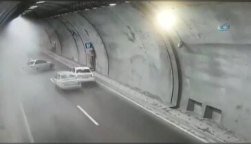 Tünelde zincirleme kaza: 1 ölü, 5 yaralı