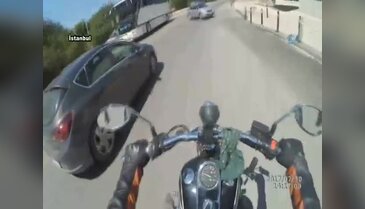 Nişanlı çiftin motosiklet kazası böyle görüntülendi