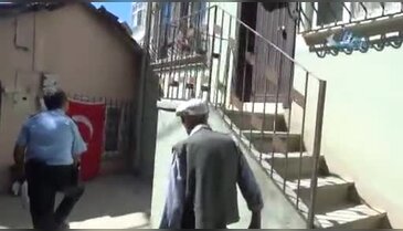 Bursa'da evde arkadaşı uyuşturucudan ölünce 112'yi arayıp kaçtı