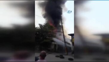 Başkent'te yangın: Çok sayıda iş yeri küle döndü