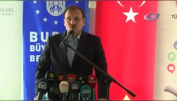 Çavuşoğlu, Bursa'da öğrencilerle bir araya geldi