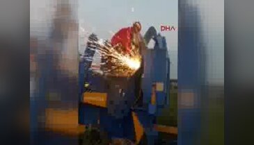 Patoz makinasına düşen genç işçi parçalanarak can verdi