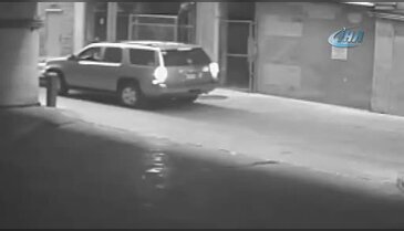 Otomobille otoparkın 7. katından düştü