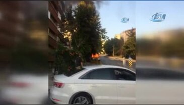 Bursa'da otomobil alev alev yandı
