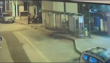Bursa'da elektrikli bisiklet hırsızlığı kameraya yakalandı!