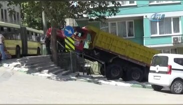 Bursa'da kamyon dehşeti!