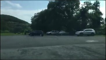 Otoparkta toplu rezalet!