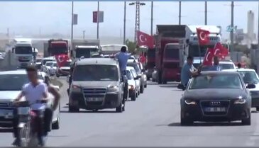 Haberi alan dışarıya koştu: Halk şükür namazı kıldı!