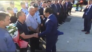Emniyet Müdürü Selami Yıldız'ı Bursaspor taraftarları Adana'ya uğurladı