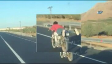 Motosiklet sürücüsünün tehlikeli yolculuğu