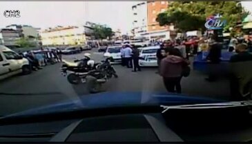 Polis minibüsçüyü böyle gözaltına aldı!