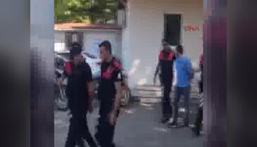 Bursa'da zehir tacirleri 'Yunus' polislerinden kaçamadı!
