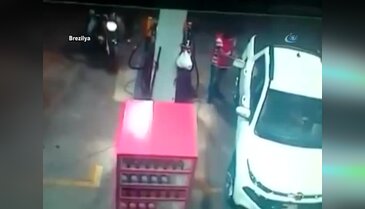 Polisin vurduğu soyguncu öldü