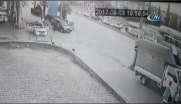 Otomobile sürten sürücüye feci dayak!