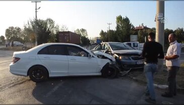 Bursa'da hava yastıkları 4 kişiyi ölümden kurtardı
