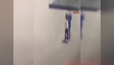 Özbek koca ayrı yaşadığı eşini vahşice katletti