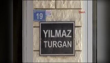 Pencerede biriken sineklerden şüphelendiler, ölü bulundu