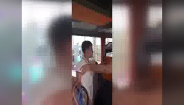 Okul servisinde öğrenciye dayak