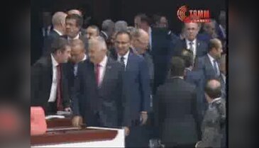 Meclis olağanüstü toplandı