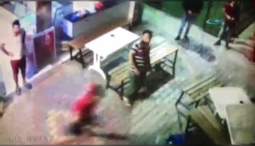 Halı saha kavgası kamerada