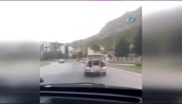 Akan trafikte pes dedirten görüntü