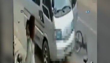 Bir anda açılan kapı sonu oldu