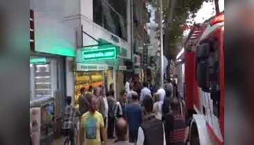 Yük asansörüyle duvar arasında sıkışarak can verdi