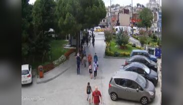 Kapkaç için tezgah kurdular: Kaza yapınca...