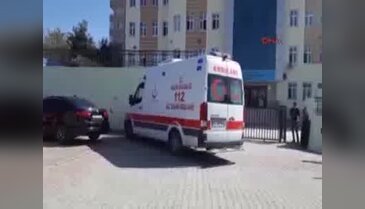 Sınıfta 9 yaşındaki çocuğun başına saplandı!