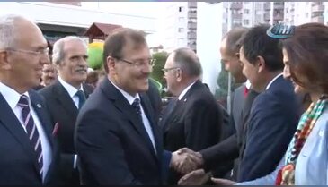 Başbakan Yardımcısı Çavuşoğlu Bursa'da: "Türk diline önem veriyoruz"
