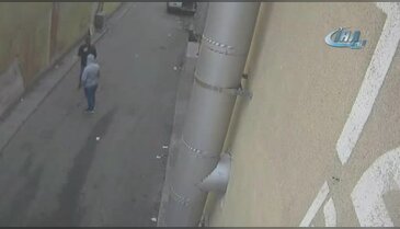 Bursa'da "V For Vandetta" maskesiyle gasp girişimine 3 tutuklama!