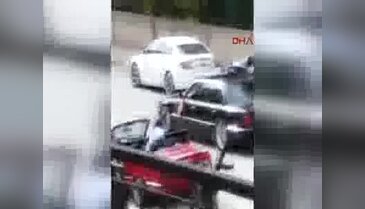 Düğün konvoyu şoke etti! Gözaltına alındılar