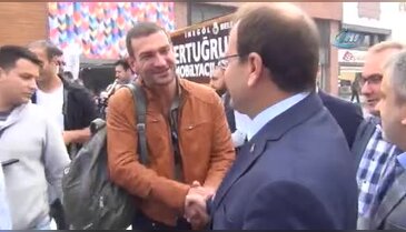 Başbakan Yardımcısı Çavuşoğlu Bursa'da: "Geleceğe yatırım yapın, ucuz alın"