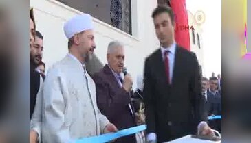 Başbakan Helin'in ailesini ziyaret etti