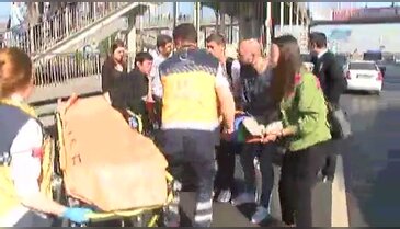 Motosiklet kazası trafiği felç etti