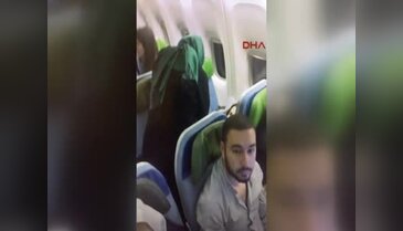 10 bin metrede rahatsızlanan oyuncuya ilk müdahaleyi Bakan yaptı