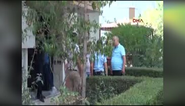 Kapı koluna kurduğu düzenekle annesine kendisini öldürttü