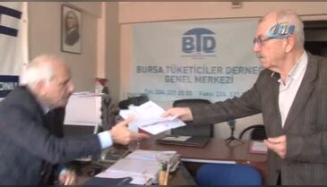 Bursa'da çekmediği kredinin masrafını istediler