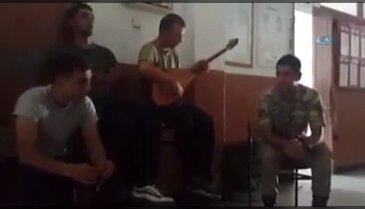 Şehidin şarkısı yürekleri yaktı