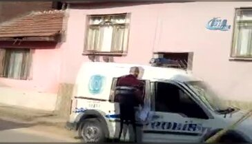 Bursa'da genç kız annesini döven babasını öldürdü
