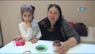Çikolata kavanozundan çıkanlara inanamadı!