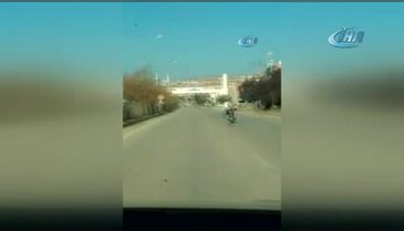 Bursa'da yatarak motosiklet kullanan genç yürekleri ağızlara getirdi