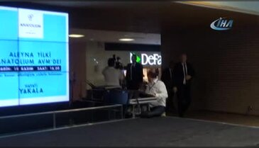 Bursa'da Aleyna Tilki izdihamı yaşandı