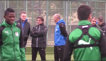 Bursaspor'da Karabükspor maçı hazırlıkları sürüyor