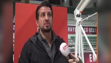 Kerem Tunçeri'den milli basketbolculara destek