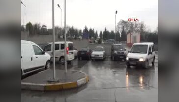Komşusuyla yakalanınca oğlunu vahşice öldürmüştü! Adliyeye getirildi